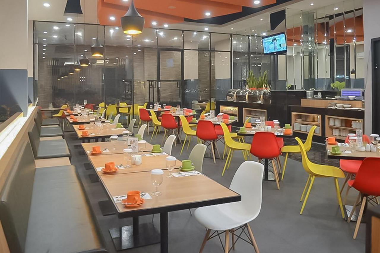Hotel Mutiara Mitra Reddoorz Padangsidimpuan Exterior foto